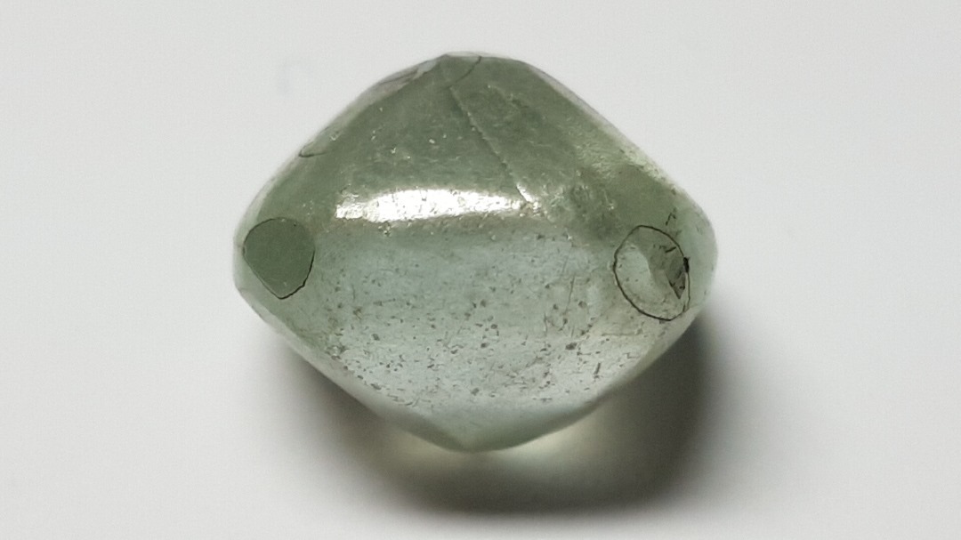 Typical diamond crystal formation of Moissanite