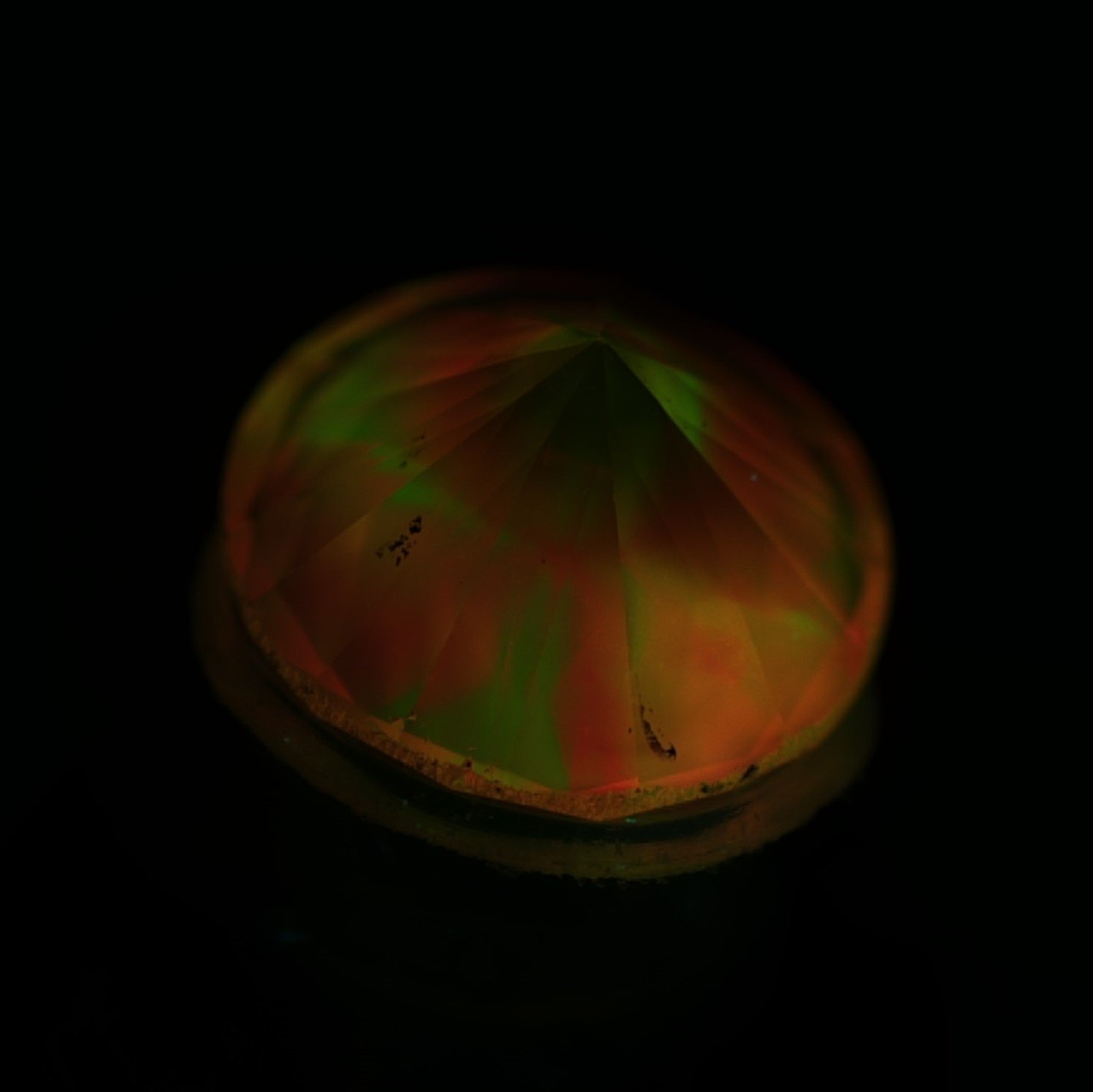 Intense purplish red diamond treated by HPHT and irradiation